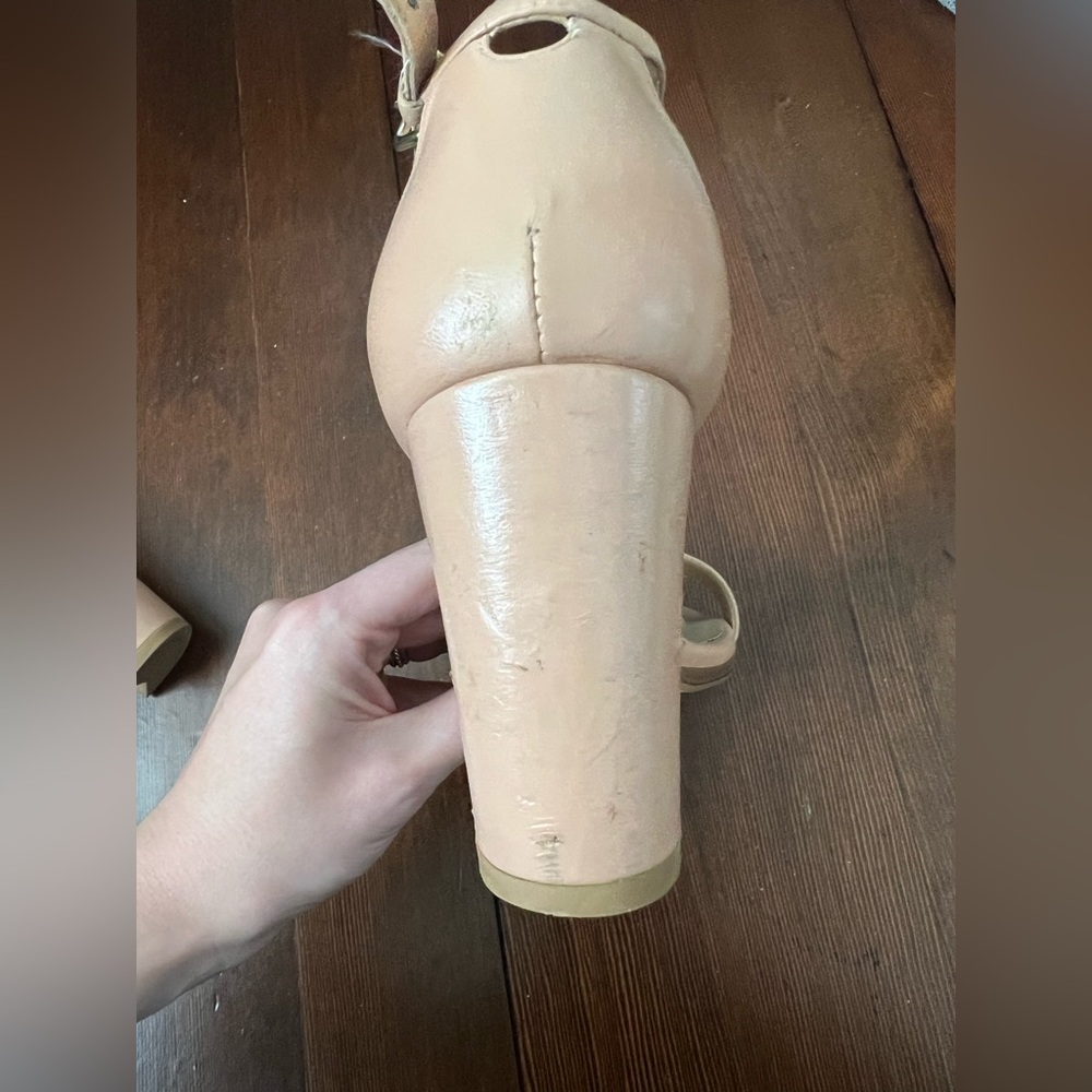 Stuart Weitzman Nudistcurve Block Heel Sandal Siz… - image 4